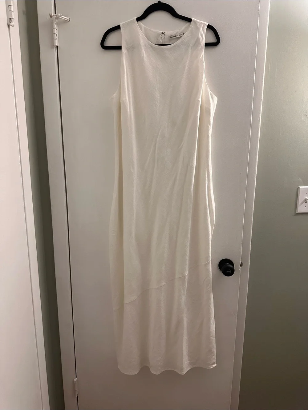 Abercrombie & Fitch Cream Sleeveless Maxi Dress